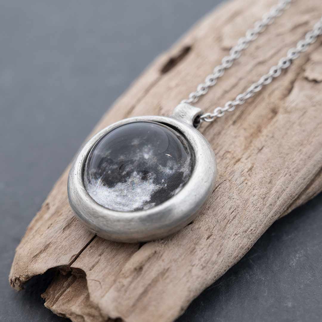 Moon Pendant - Image 9